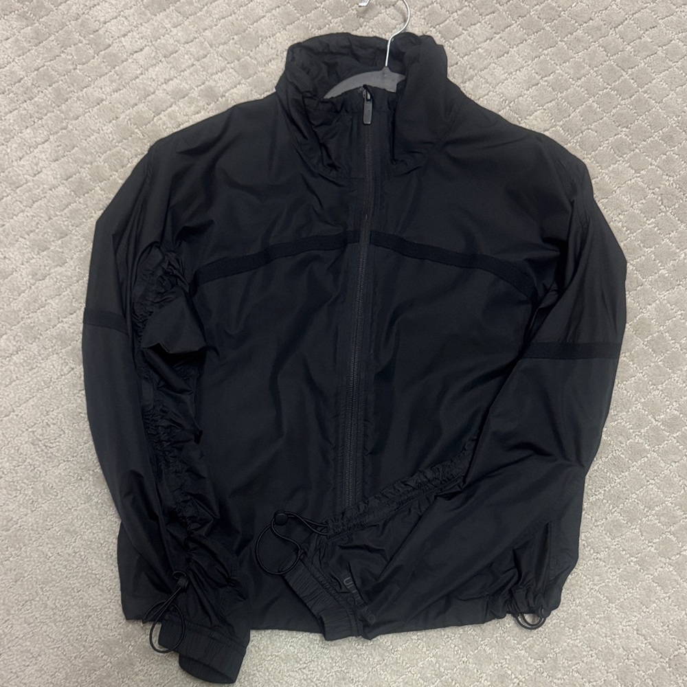 Lululemon lightweight cropped track jacket